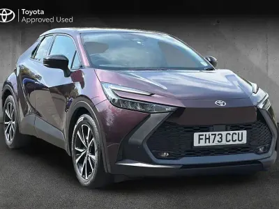 Used Toyota C-HR Design 140 HP (102 kW) 2023 Purple SUV