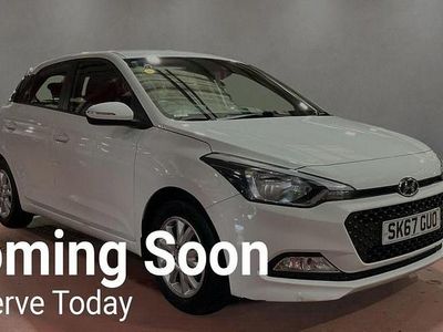 Used Hyundai i20 SE 100 HP (73 kW) 2017 White Hatchback