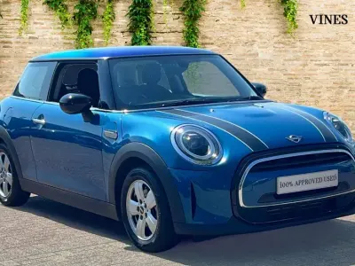 Used Mini Cooper Classic 136 HP (100 kW) 2021 Blue Hatchback