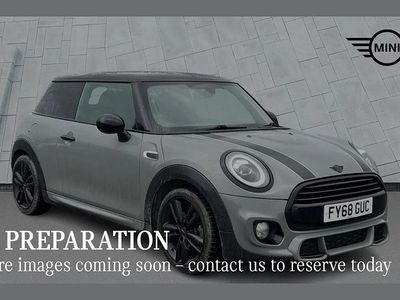 Used Mini Cooper 134 HP (98 kW) 2018 Grey Hatchback