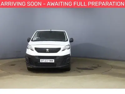 Second-hand Peugeot Expert Premium 100 CP (73 kW) 2023 Alb Van