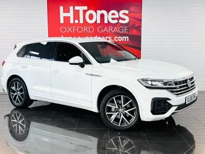 Used VW Touareg R-line 286 HP (210 kW) 2018 White SUV