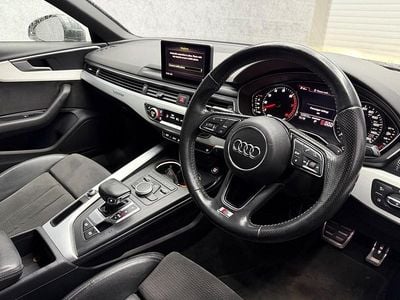Used Audi A4 S-Line 245 HP (180 kW) 2018 Grey Sedan