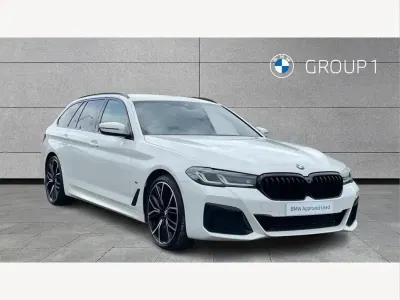 Używany BMW 520 M Sport 187 KM (137 kW) 2023 Biały Kombi