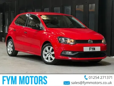 Used VW Polo S 60 HP (44 kW) 2015 Red Hatchback