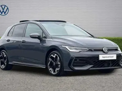 Used VW Golf VIII R-line 150 HP (110 kW) 2025 Grey Hatchback