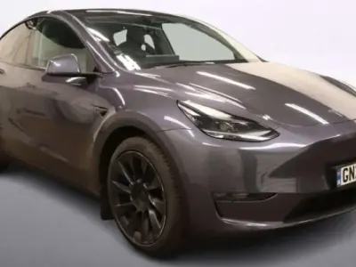Used Tesla Model Y Long Range AWD 286 kW (389 HP) 2025 SUV