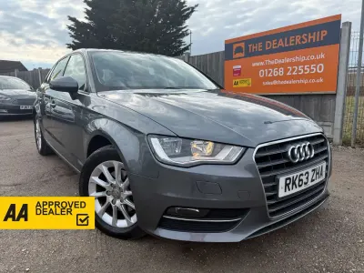 Usado Audi A3 2013 Cinzento Citadino