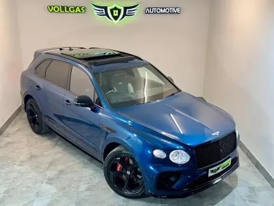 Used Bentley Bentayga 550 HP (404 kW) 2021 Blue SUV