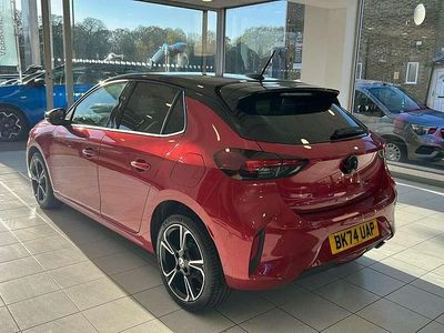 Used Vauxhall Corsa S 101 HP (74 kW) 2024 Red Hatchback
