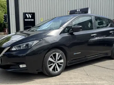 Second-hand Nissan Leaf Acenta 110 kW (150 CP) 2018 Negru Hatchback