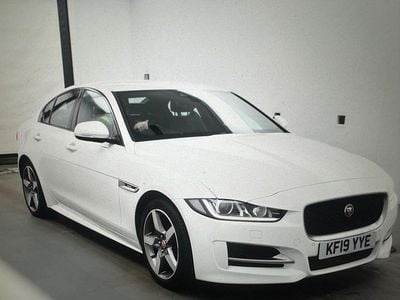 Used Jaguar XE R-Sport 200 HP (147 kW) 2019 White Sedan