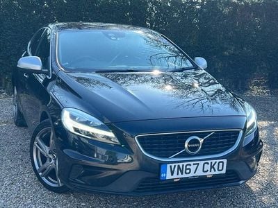 Used Volvo V40 R-Design Pro 122 HP (89 kW) 2018 Black Hatchback