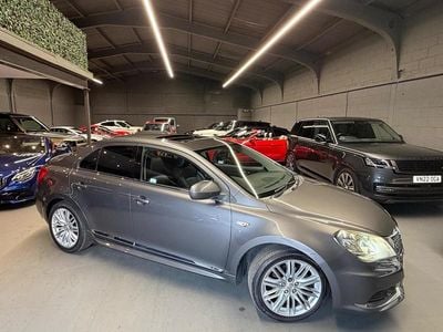 Used Suzuki Kizashi Sport 178 HP (130 kW) 2014 Grey Sedan
