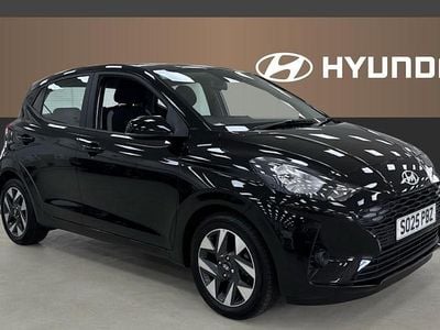Used Hyundai i10 Advanced 63 HP (46 kW) 2025 Black Hatchback
