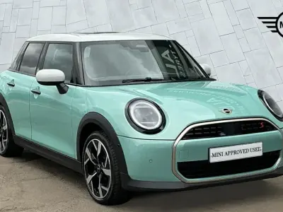 Used Mini Cooper S Hatch 201 HP (147 kW) 2025 Green Hatchback