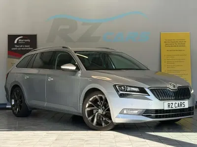 Used Skoda Superb SE L Executive 150 HP (110 kW) 2018 Silver Estate