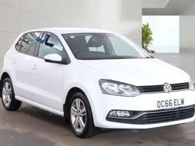 Used VW Polo Match 60 HP (44 kW) 2016 White Hatchback