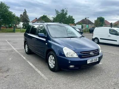 Used Kia Sedona 2009 Blue MPV