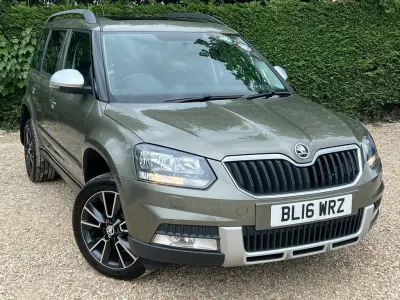 Used Skoda Yeti Business Line 150 HP (110 kW) 2016 Green SUV