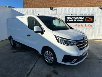 Używany Renault Trafic 130 KM (95 kW) 2022 Biały