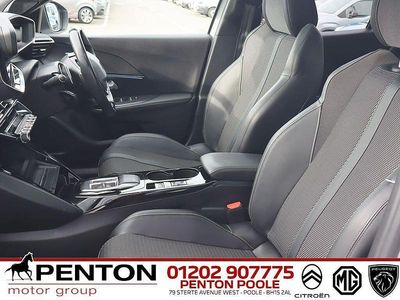 Used Peugeot 2008 GT 130 HP (95 kW) 2024 White SUV