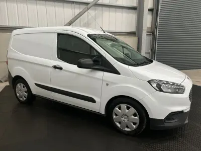 Used Ford Transit Courier Trend 2022 White Van