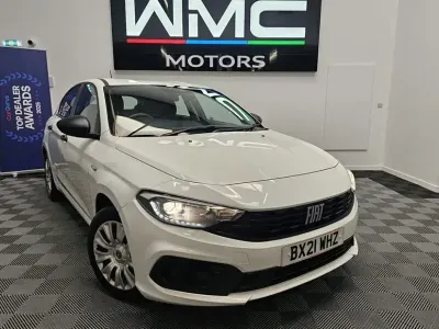 Begagnad Fiat Tipo 100 HK (73 kW) 2021 Vit Halvkombi