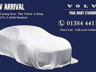 Used Volvo XC90 Core 250 HP (183 kW) 2025 SUV