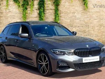 Usado BMW 330 M Sport 286 CV (210 kW) 2021 Gris Familiar