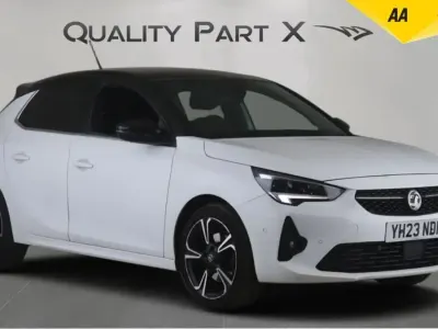 Second-hand Vauxhall Corsa Ultimate 2023 Alb Hatchback