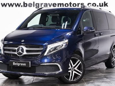 Mercedes V220