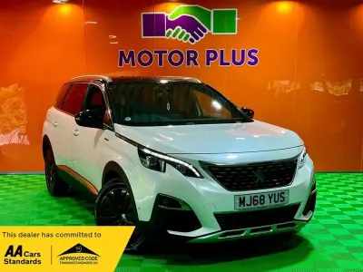Used Peugeot 5008 Premium 130 HP (95 kW) 2018 White SUV
