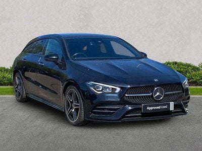 Begagnad Mercedes CLA200 AMG Line Premium 2023 Svart Kombi