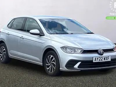 Used VW Polo Life 95 HP (69 kW) 2022 Silver Hatchback