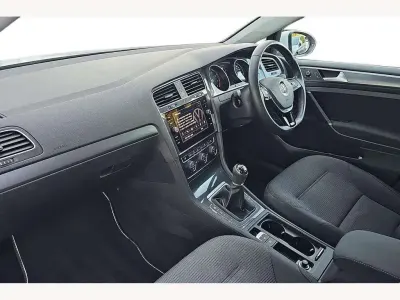 Used VW Golf VII Edition 128 HP (94 kW) 2019 White Hatchback