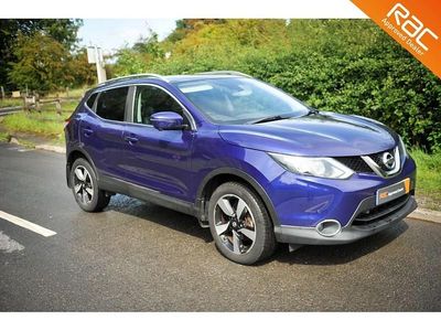 Blue Used 2016 Nissan Qashqai N-Connecta SUV | £5,995 (Fair price)