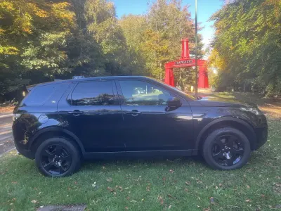 Used Land Rover Discovery Sport SE 150 HP (110 kW) 2018 Black SUV