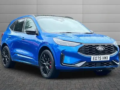 Used Ford Kuga ST-Line X 243 HP (178 kW) 2025 Desert island blue SUV