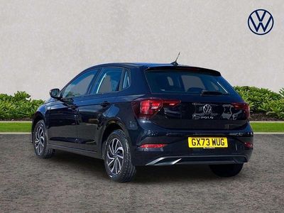 Used VW Polo Life 80 HP (58 kW) 2023 Black Hatchback