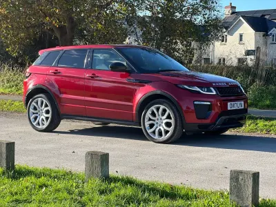 Used Land Rover Range Rover evoque HSE Dynamic 2017 Red Estate