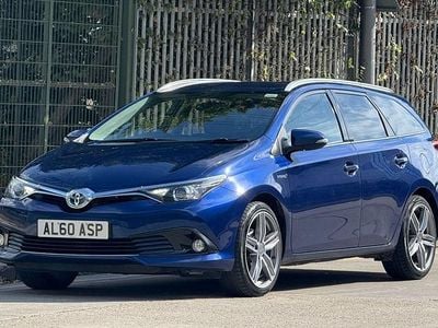 Toyota Auris Hybrid