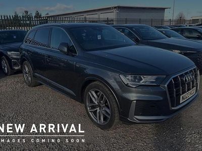 Used Audi Q7 S-Line 228 HP (167 kW) 2023 Grey SUV