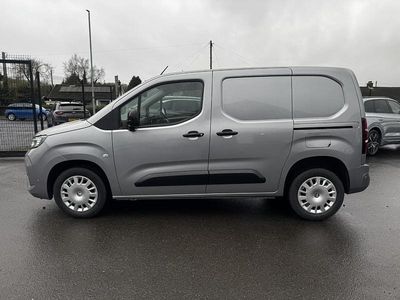 New Vauxhall Combo S 101 HP (74 kW) 2025 Grey Van