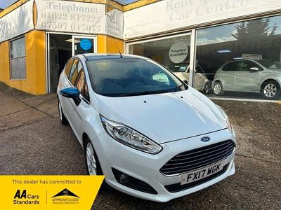 Used Ford Fiesta Zetec 2017 White Hatchback