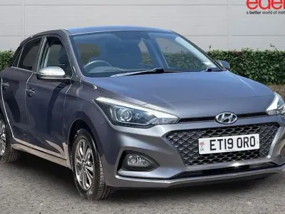 Used Hyundai i20 SE 84 HP (61 kW) 2019 Grey Hatchback