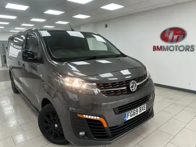 Used Vauxhall Vivaro Sportive 100 HP (73 kW) 2019 Grey MPV