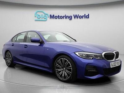Begagnad BMW 320 M Sport 184 HK (135 kW) 2022 Blå Sedan