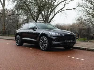 Used Aston Martin DBX 550 HP (404 kW) 2022 Black SUV