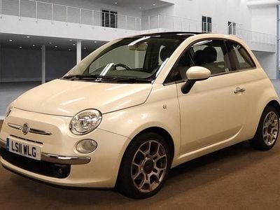 White Used 2011 Fiat 500 Lounge Hatchback | £3,495 (Fair price)